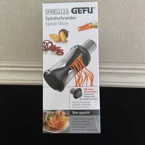 Spirelliu 2.0 by GEFU spiral vegetable slicer NIB - Picture 2 of 8